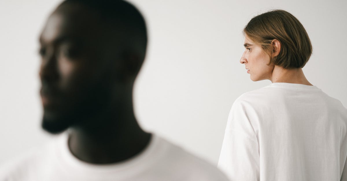 découvrez les dernières tendances de la mode et restez à la pointe du style avec nos conseils et inspirations. explorez les pièces incontournables, les couleurs à la mode et les looks à adopter cette saison.