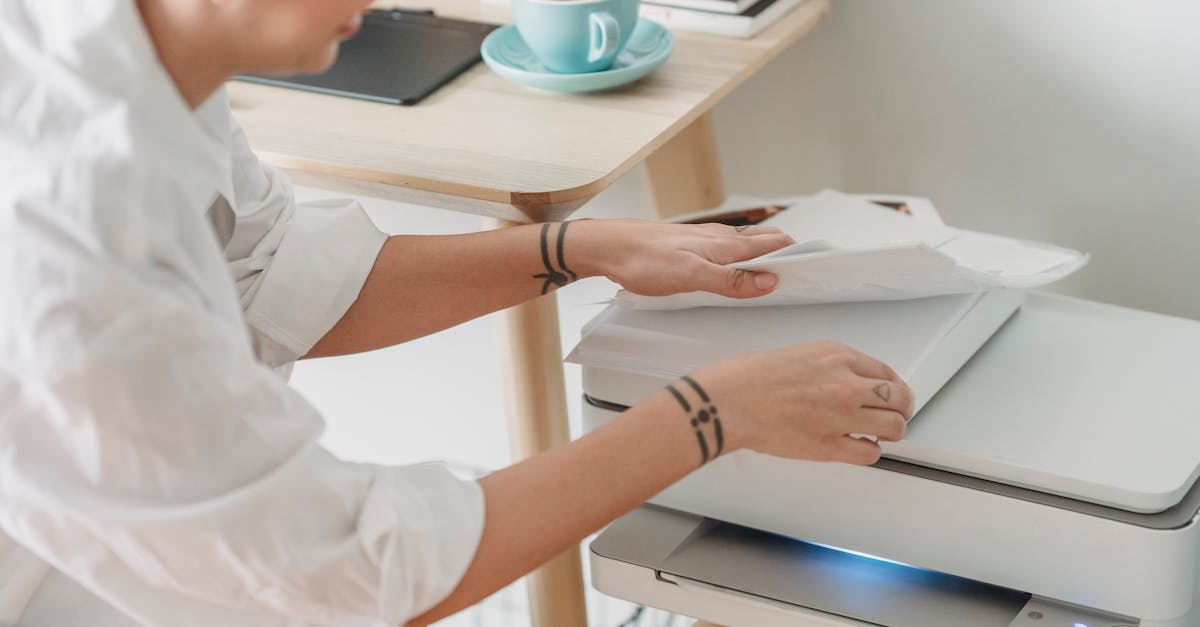 découvrez notre appareil multifonction, conçu pour simplifier votre quotidien. avec ses nombreuses fonctionnalités, il intègre impression, numérisation, photocopie et fax, le tout dans un seul équipement compact. idéal pour les particuliers et les professionnels, cet appareil allie performance et praticité.